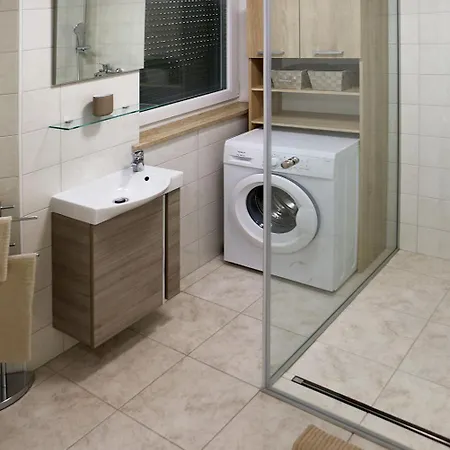 Esti’s Oasis Liubliana